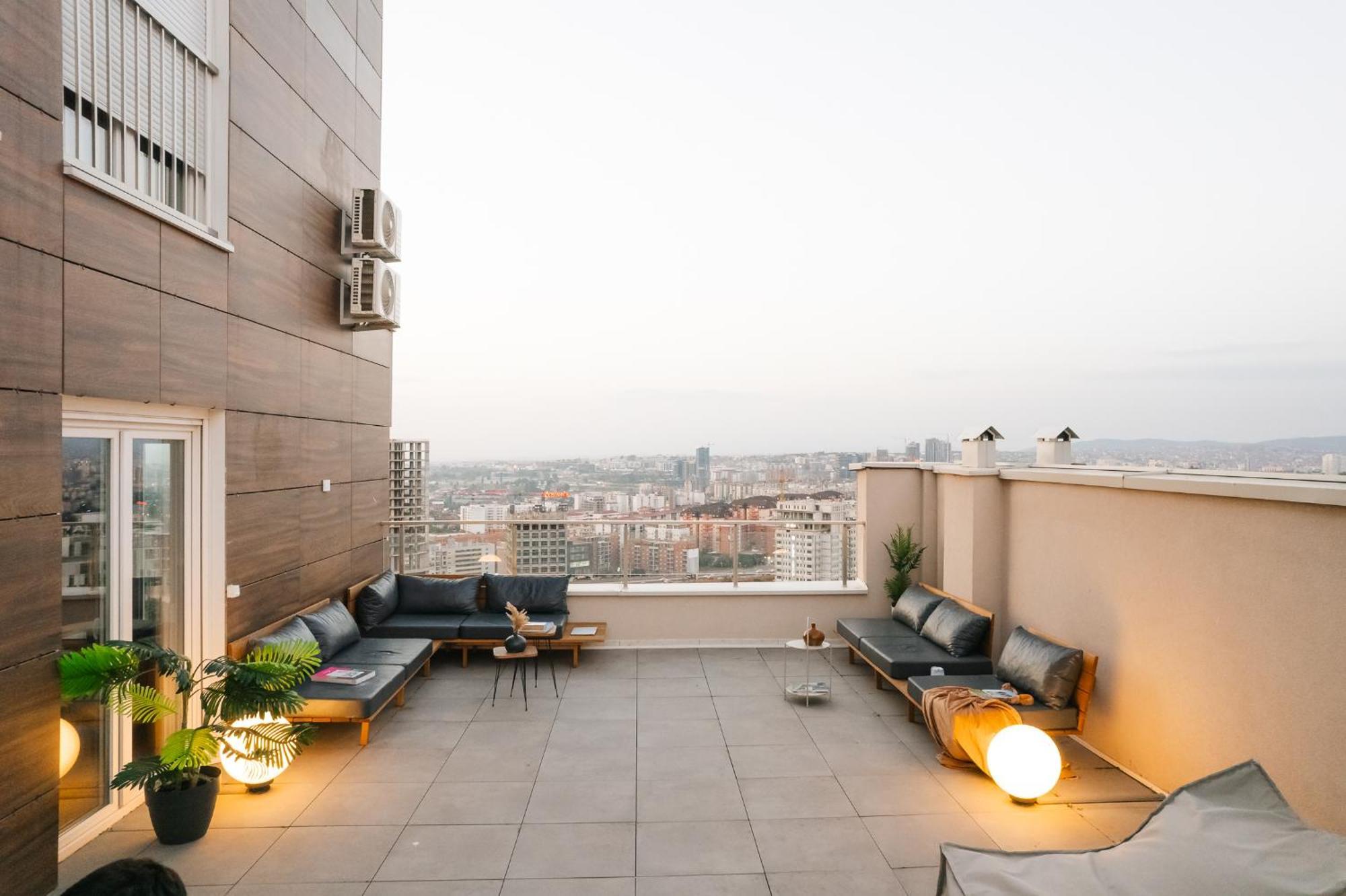 Etern Apart Hotel Pristina Exterior foto